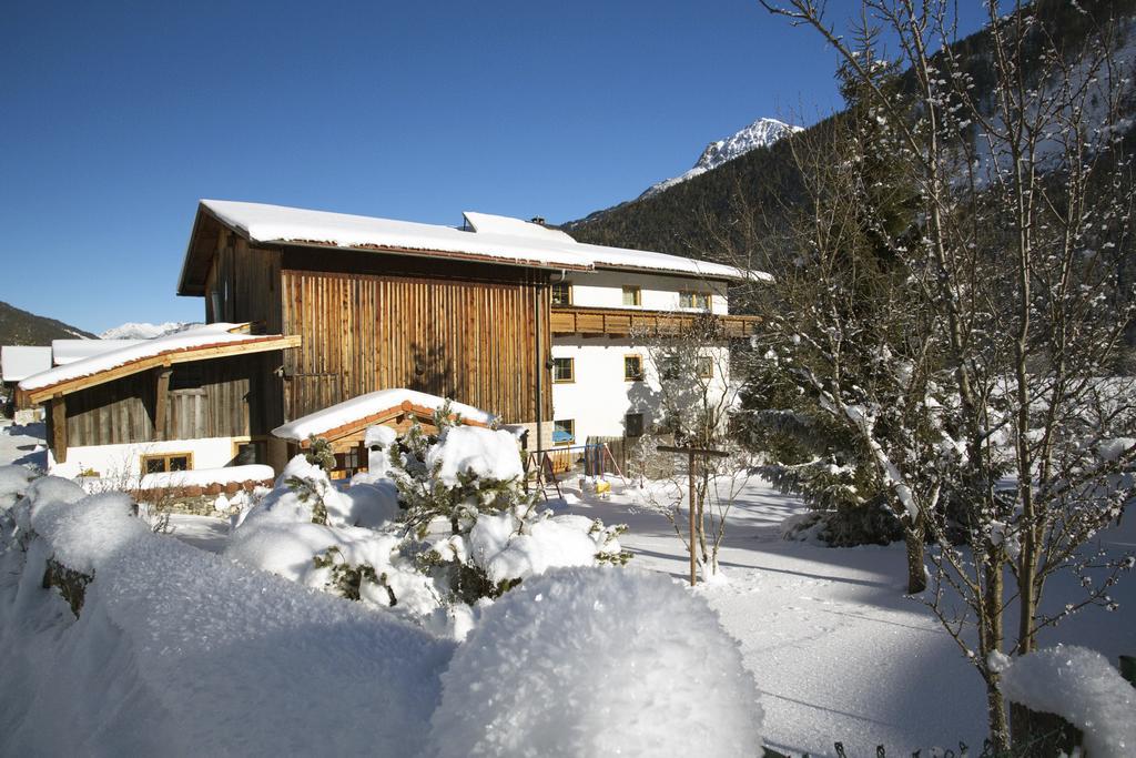 Ferienhaus Wechner Häselgehr エクステリア 写真