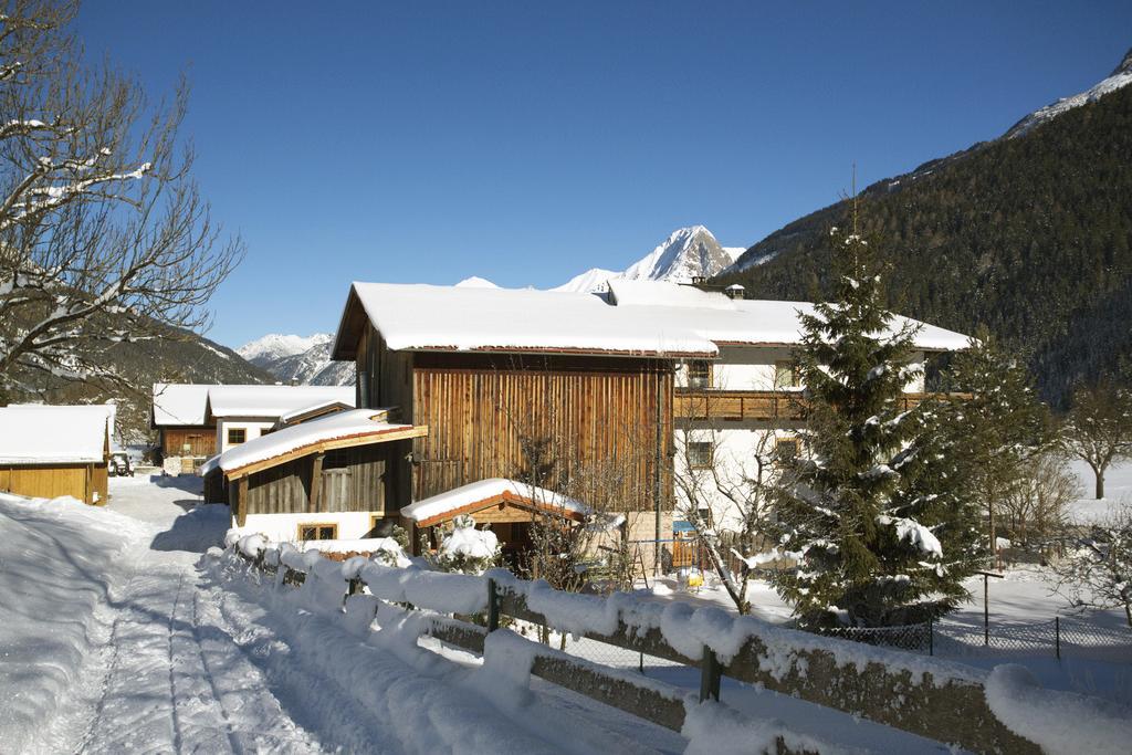 Ferienhaus Wechner Häselgehr エクステリア 写真